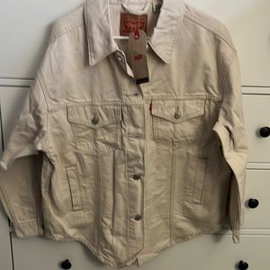 Levi Straus  oversized Jean Jacket.  Crème color